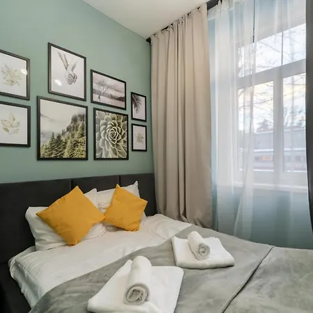 Naturalny - Blisko Centrum By Spaceapart 옐레니아구라